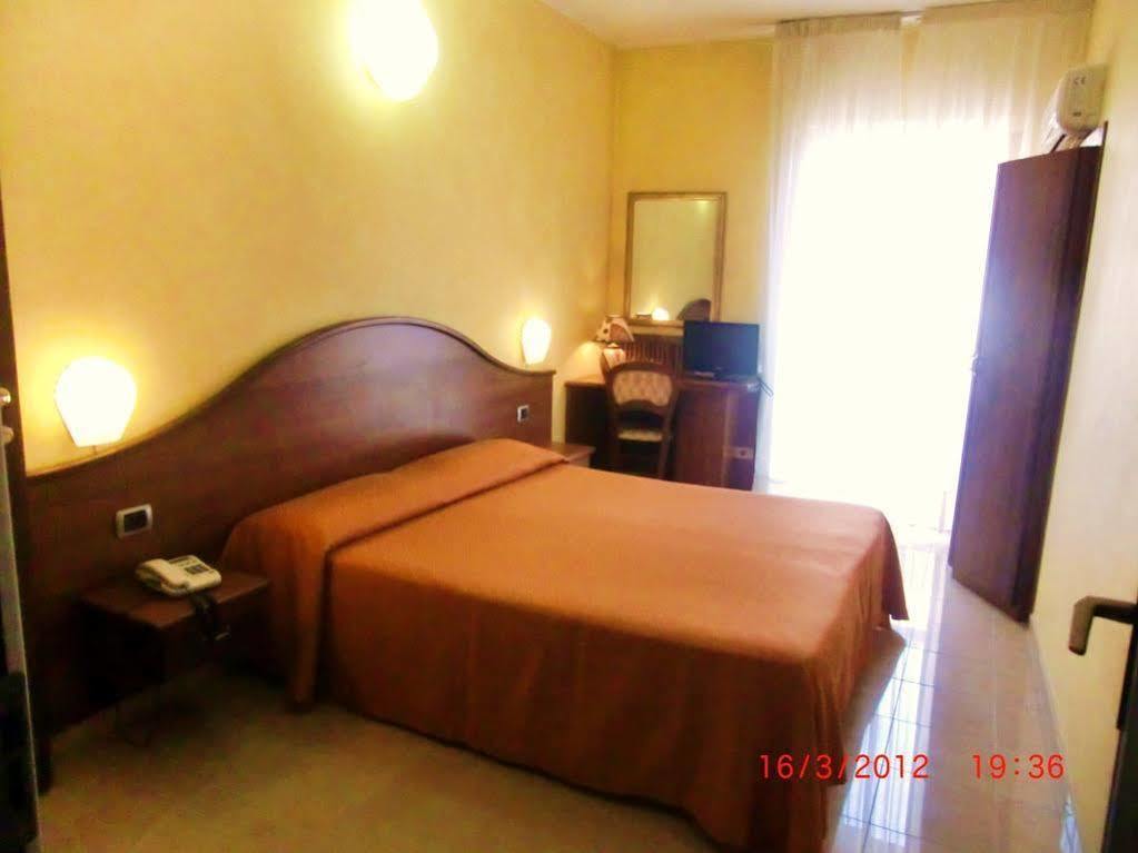Hotel Cavour Verona Dış mekan fotoğraf